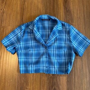 Brandy Melville cropped plaid button down